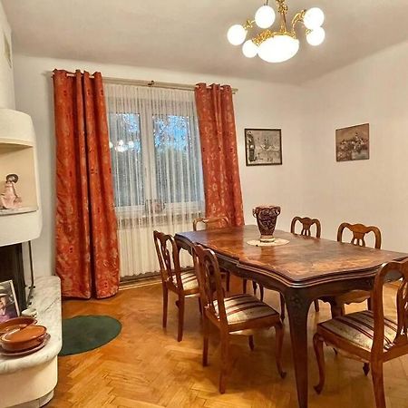 Beautiful Villa With Garden In Milanowek Exterior foto